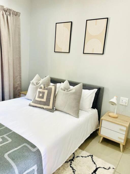 Trendy, Comfortable 1 Bedroom Apartments In Mthatha Exterior foto