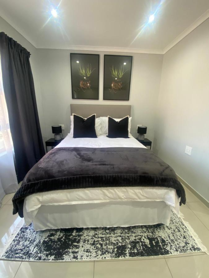 Trendy, Comfortable 1 Bedroom Apartments In Mthatha Exterior foto
