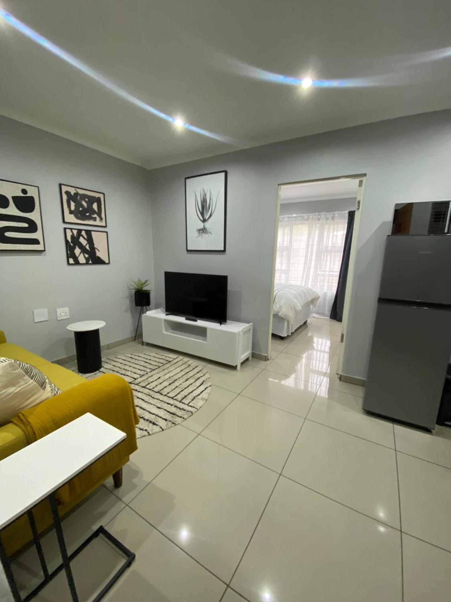 Trendy, Comfortable 1 Bedroom Apartments In Mthatha Exterior foto