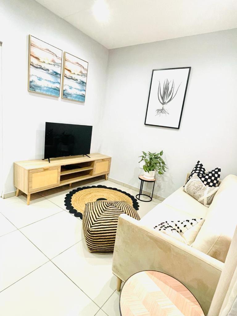 Trendy, Comfortable 1 Bedroom Apartments In Mthatha Exterior foto