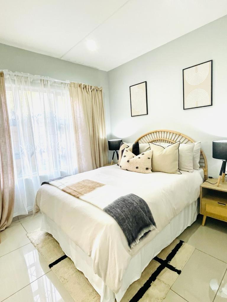Trendy, Comfortable 1 Bedroom Apartments In Mthatha Exterior foto